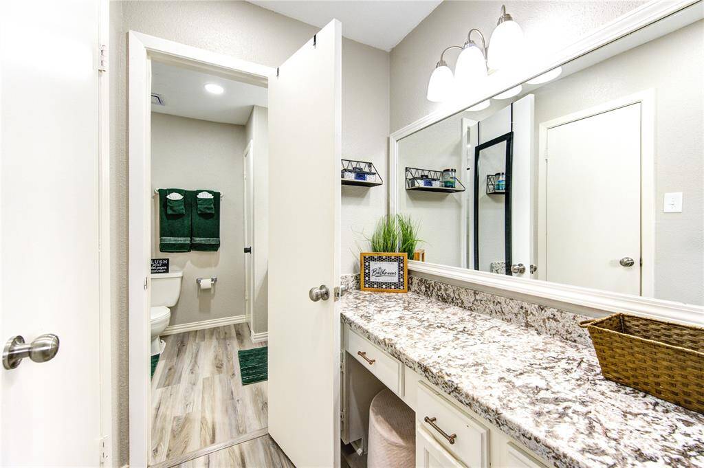 Vanity Area and Walk-in Closet