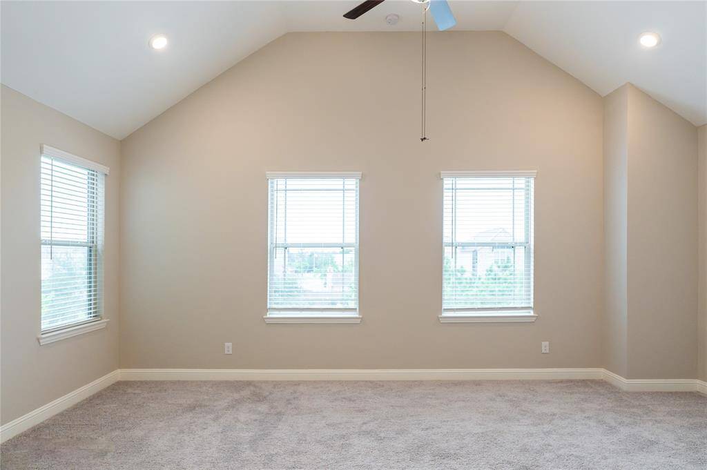 Large primary bedroom
