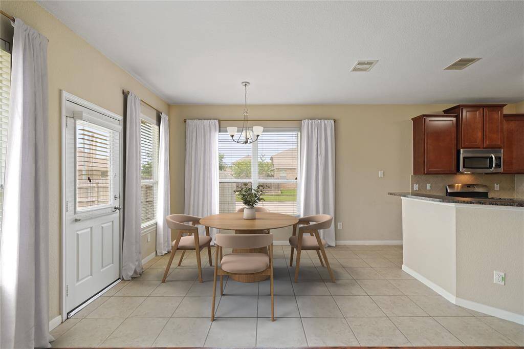 Breakfast nook