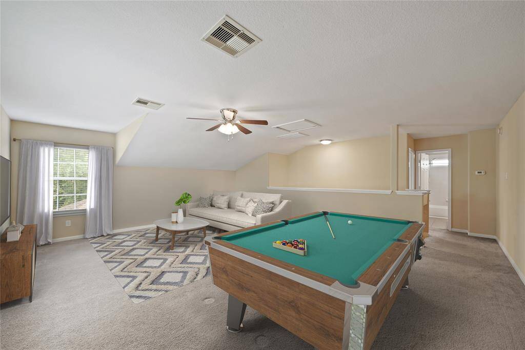 Family room/gameroom located on second floor