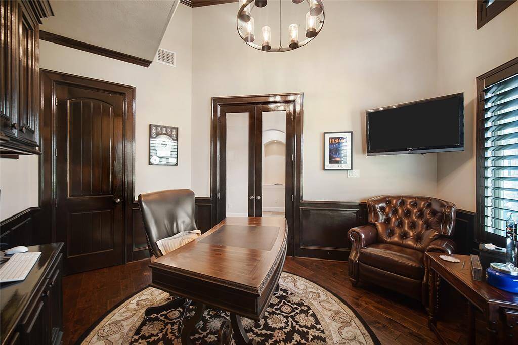 An alternative view of the study.  Notice the closet for additional storage.