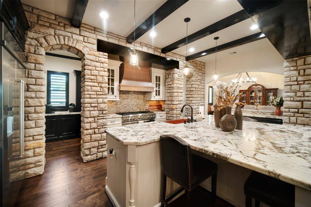 A view of the custom kitchen.  Notice the butler's pantry!