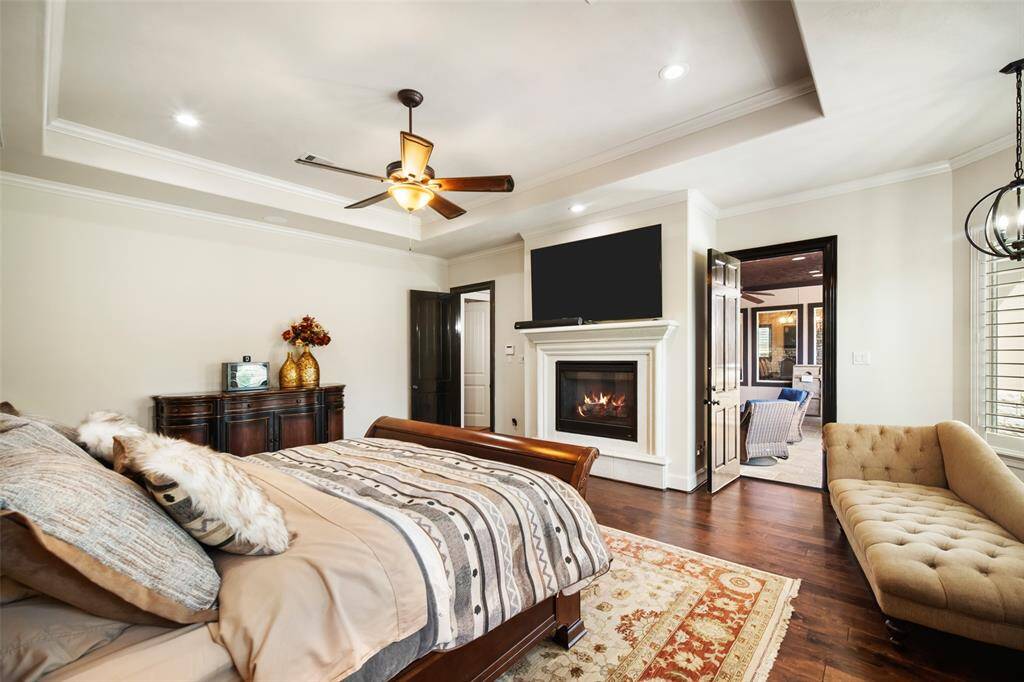 Primary bedroom that is a peaceful retreat!