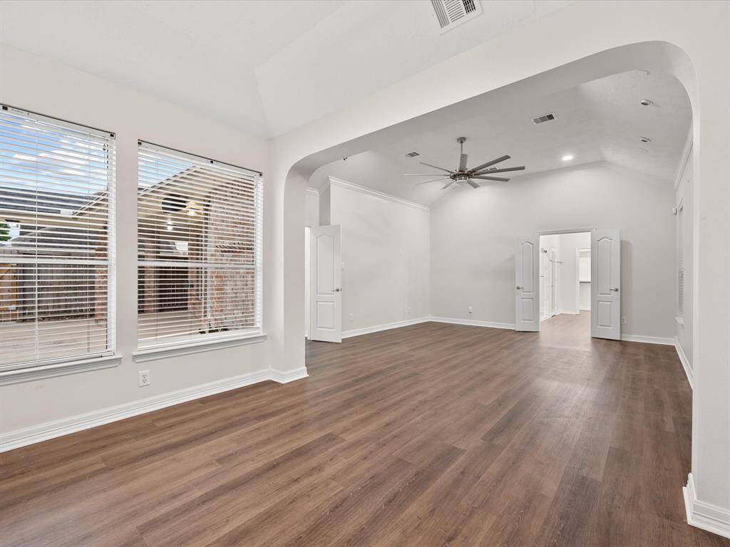 A large sitting area located in your PRIMARY SUITE!