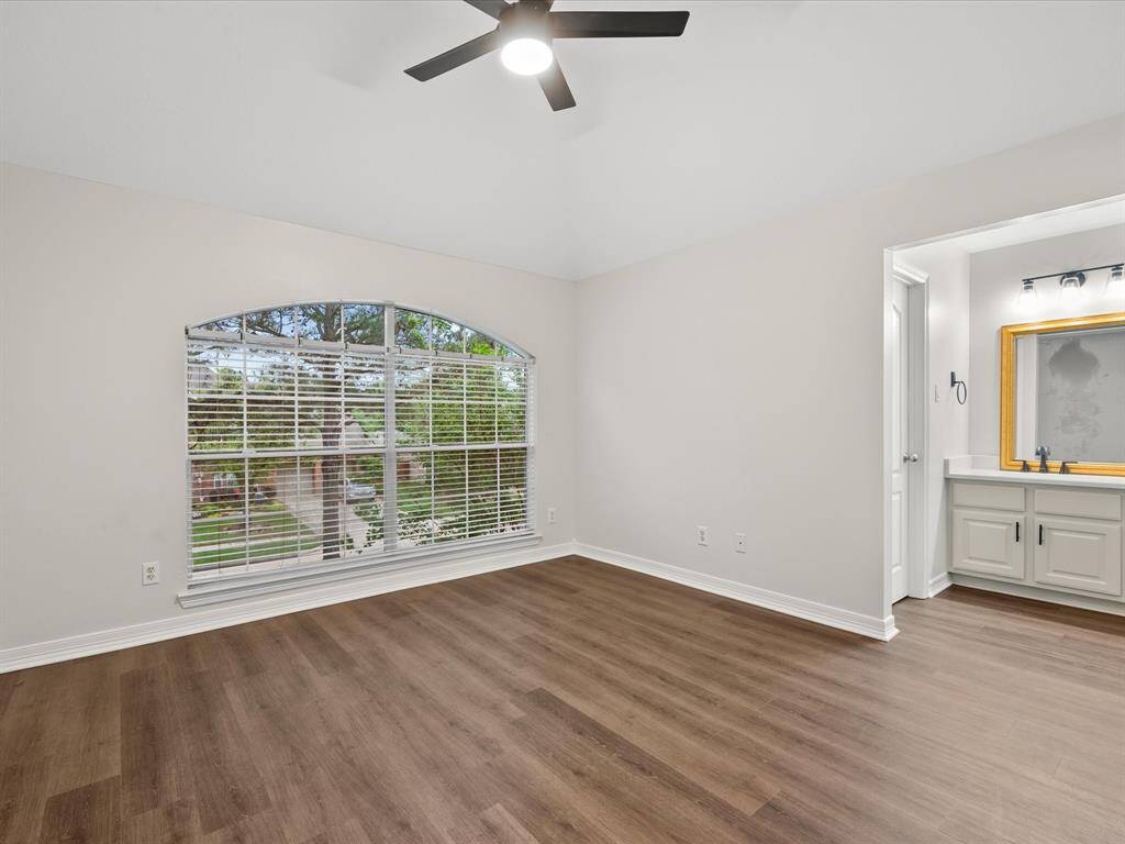 Jack and jill style secondary rooms UPSTAIRS!
