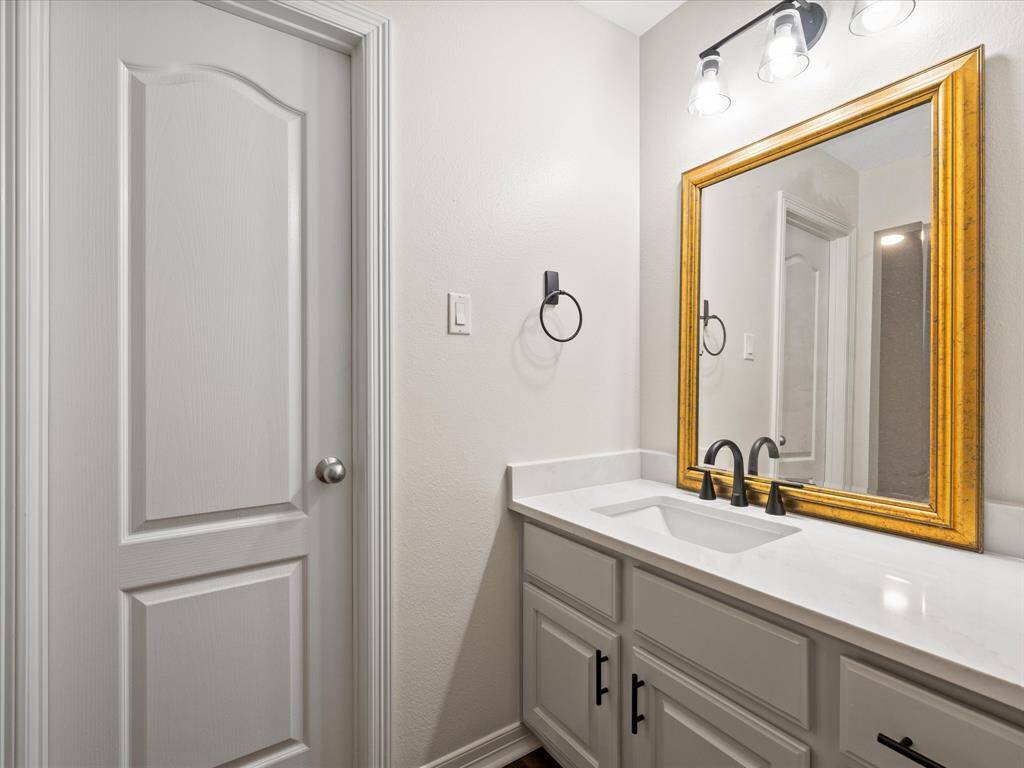 Jack and jill style secondary rooms UPSTAIRS!