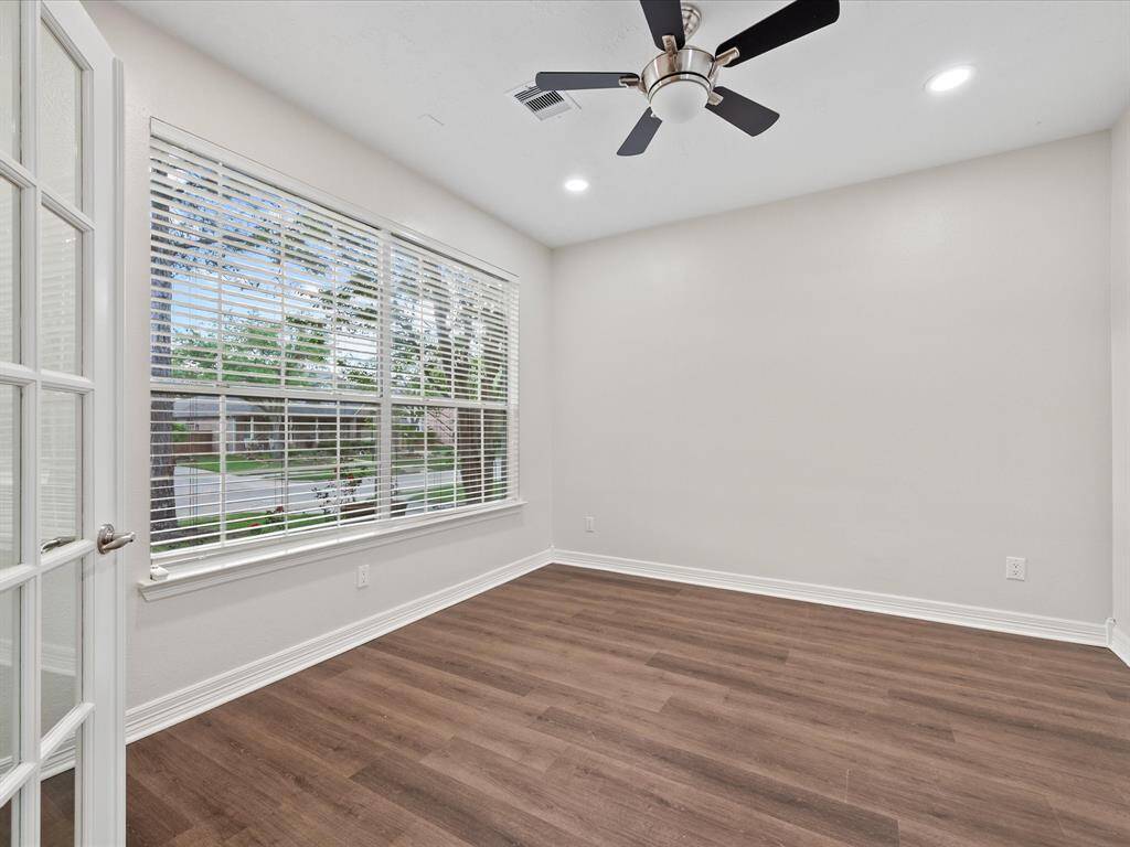 A private office space to your left as soon as you walk in!