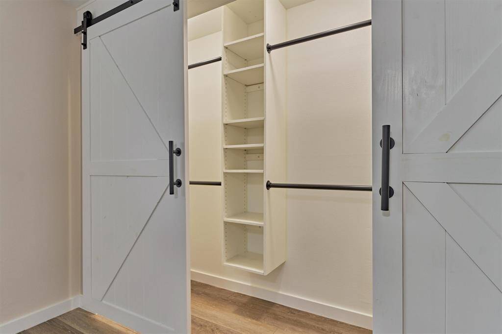Custom Closet