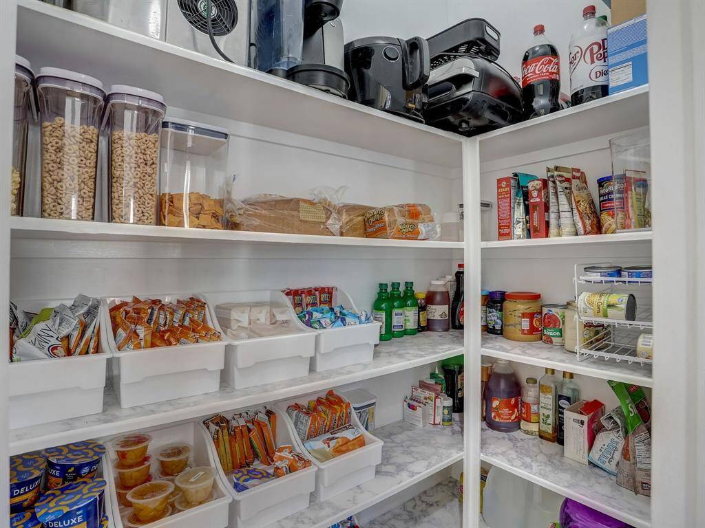 You don't have to be this organized to enjoy this walk-in pantry!