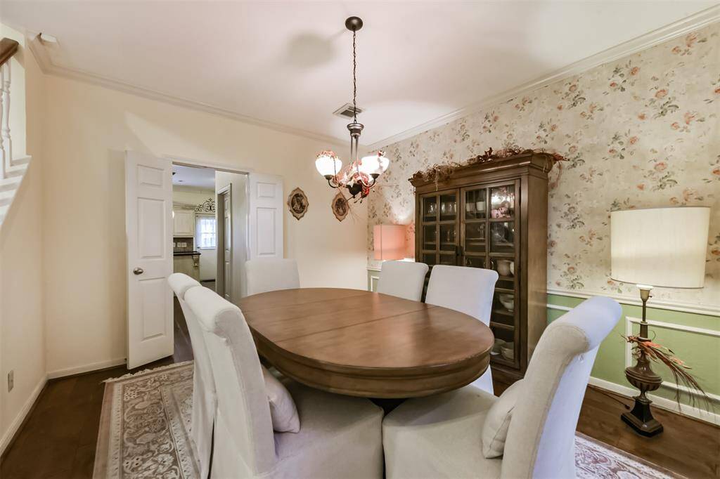 Charming dining room to the right of the entrance