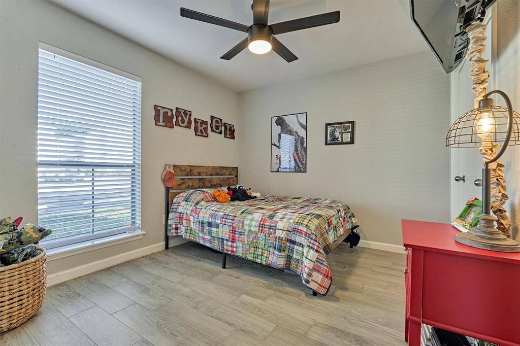 Light and bright guest bedroom.