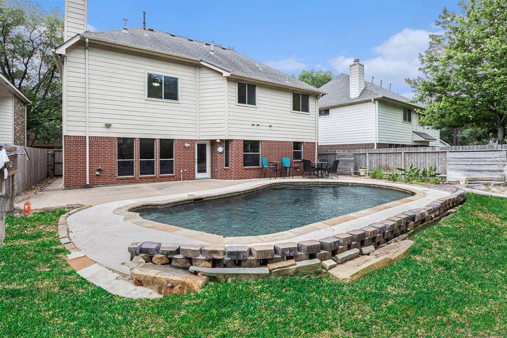 Serene outdoor space with SO much room!