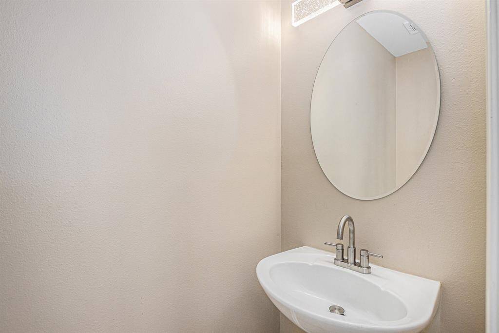 Downstairs half bath