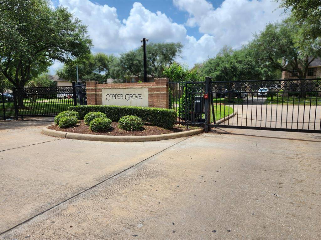 Gated entry into neighborhood!