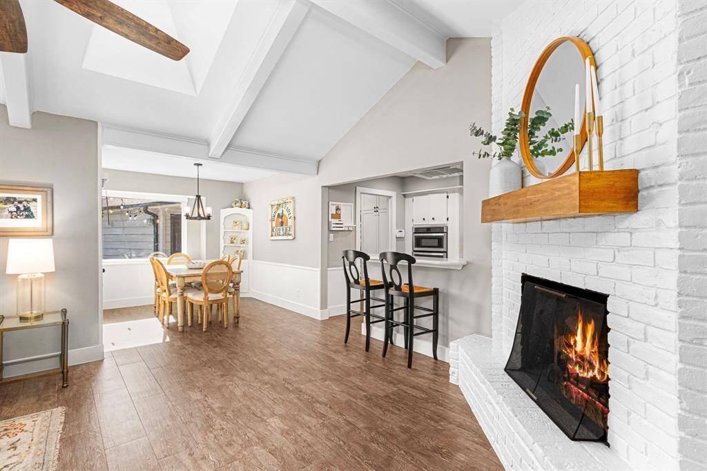 LIVING ROOM - Easy access to the dining room and kitchen.
