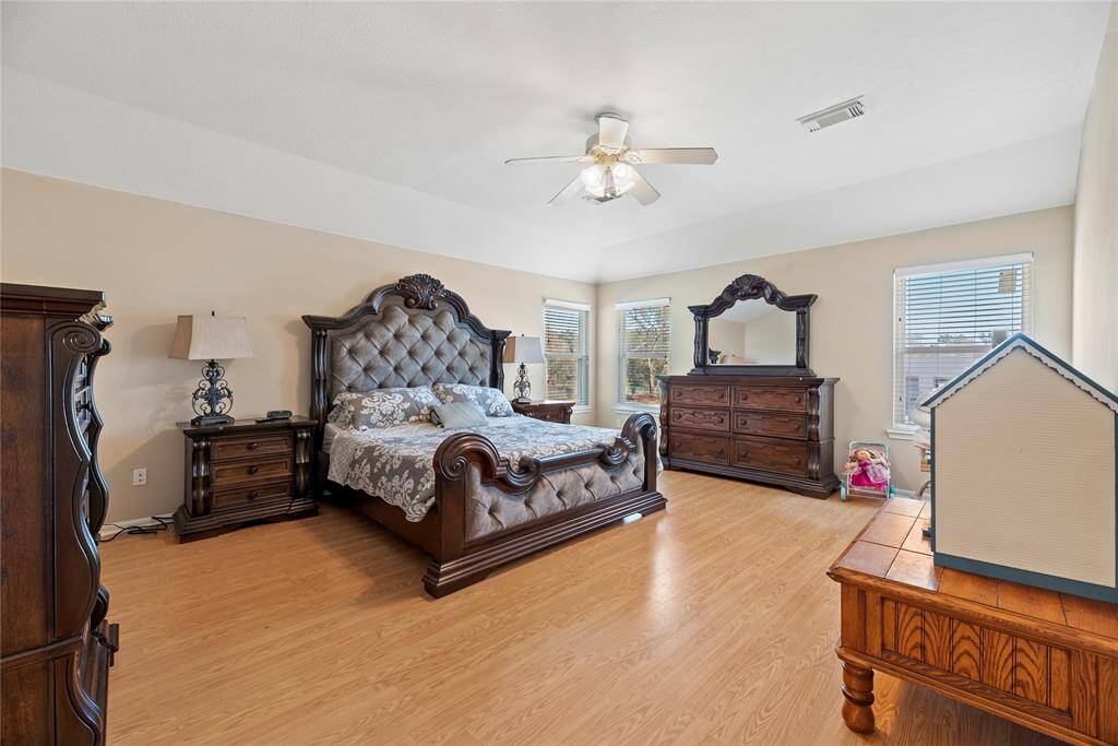 This massive upstairs bedroom could function as a second primary if needed.