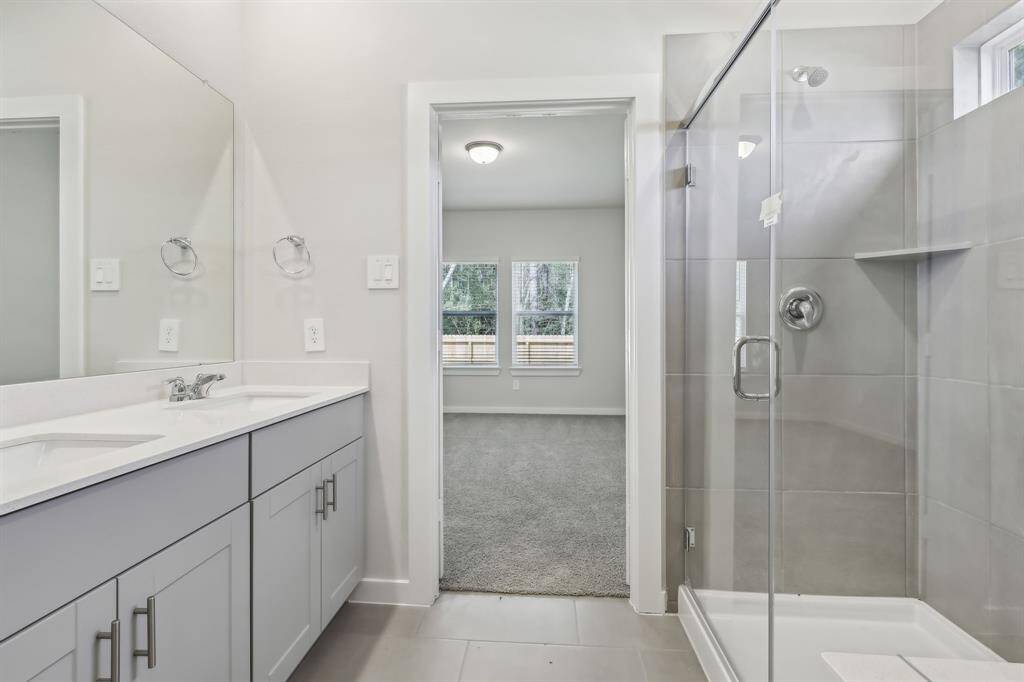 Photo is not of the actual home but is an inspirational photo of builder’s model home and may depict options, furnishings, and/or decorator features that are not included.