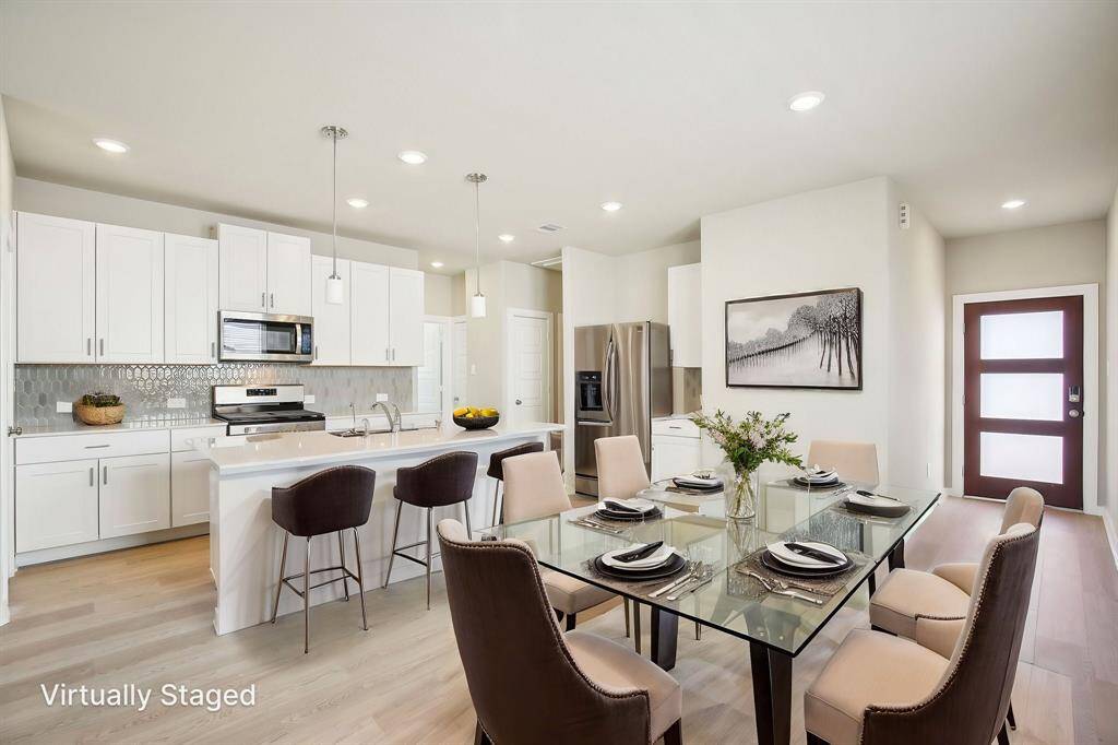 Photo is not of the actual home but is an inspirational photo of builder’s model home and may depict options, furnishings, and/or decorator features that are not included.