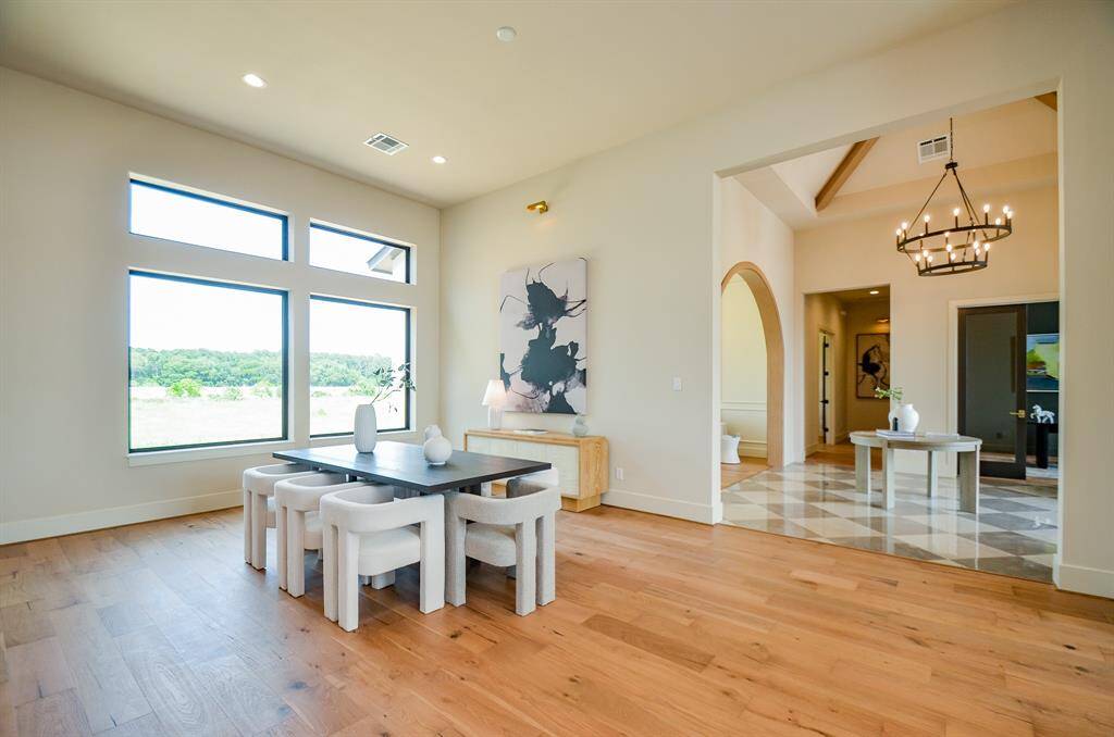 Dining area off the kitchen.