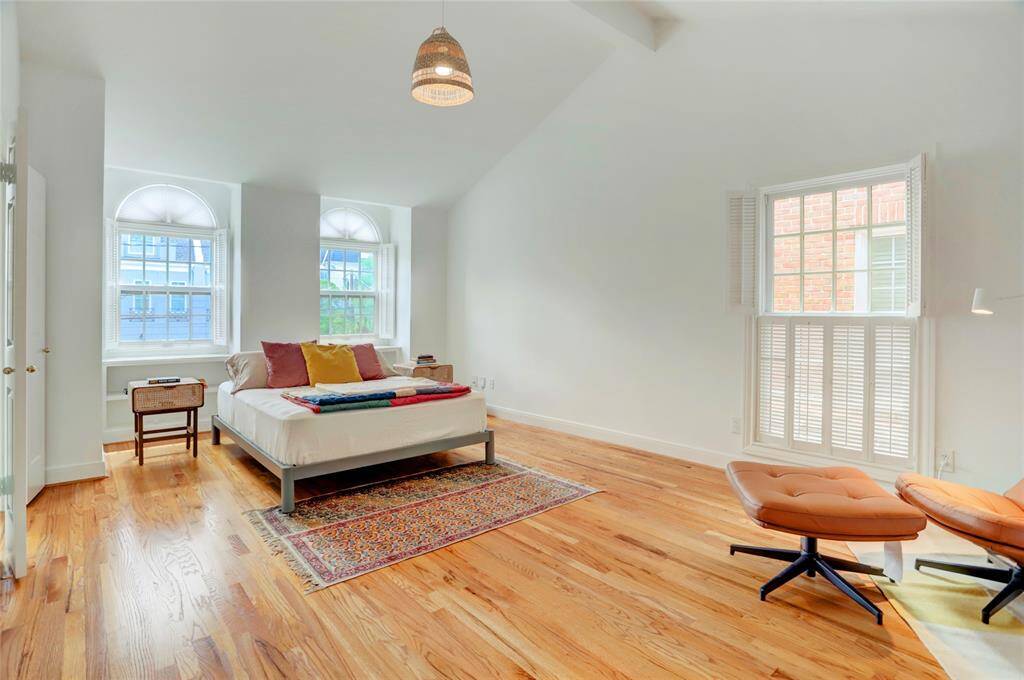 An alternate view of the kitchen looking toward the breakfast nook & dining room