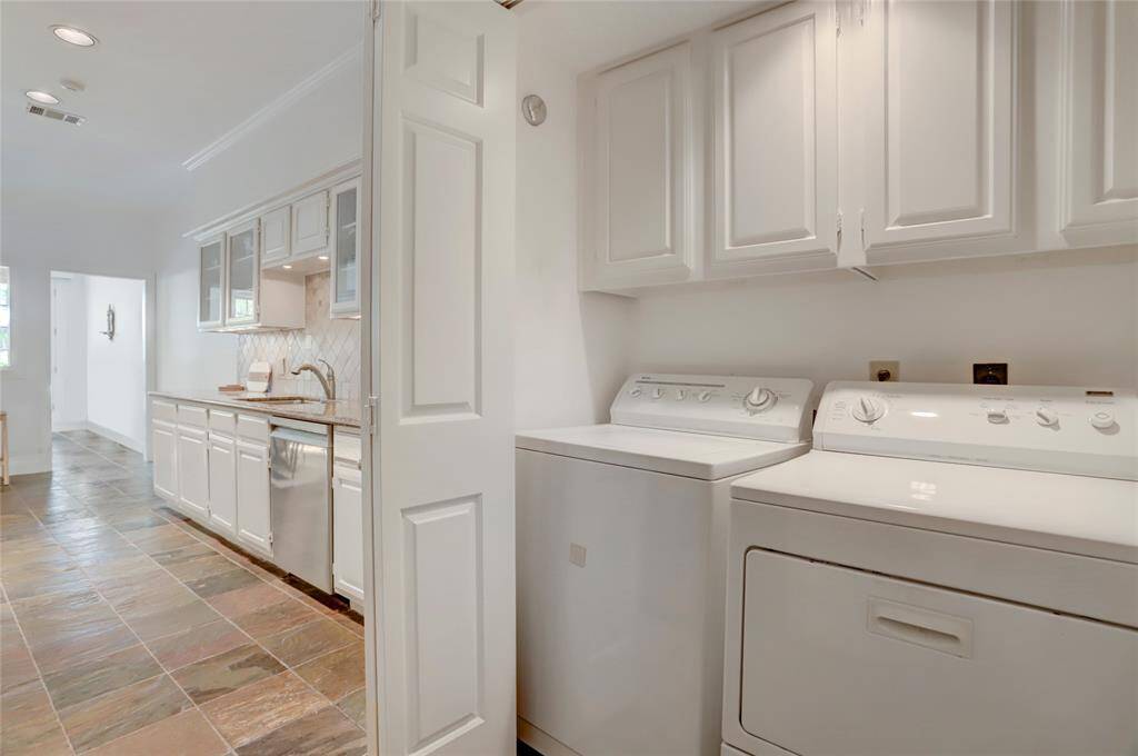 Primary Bathroom - Private shower & water closet