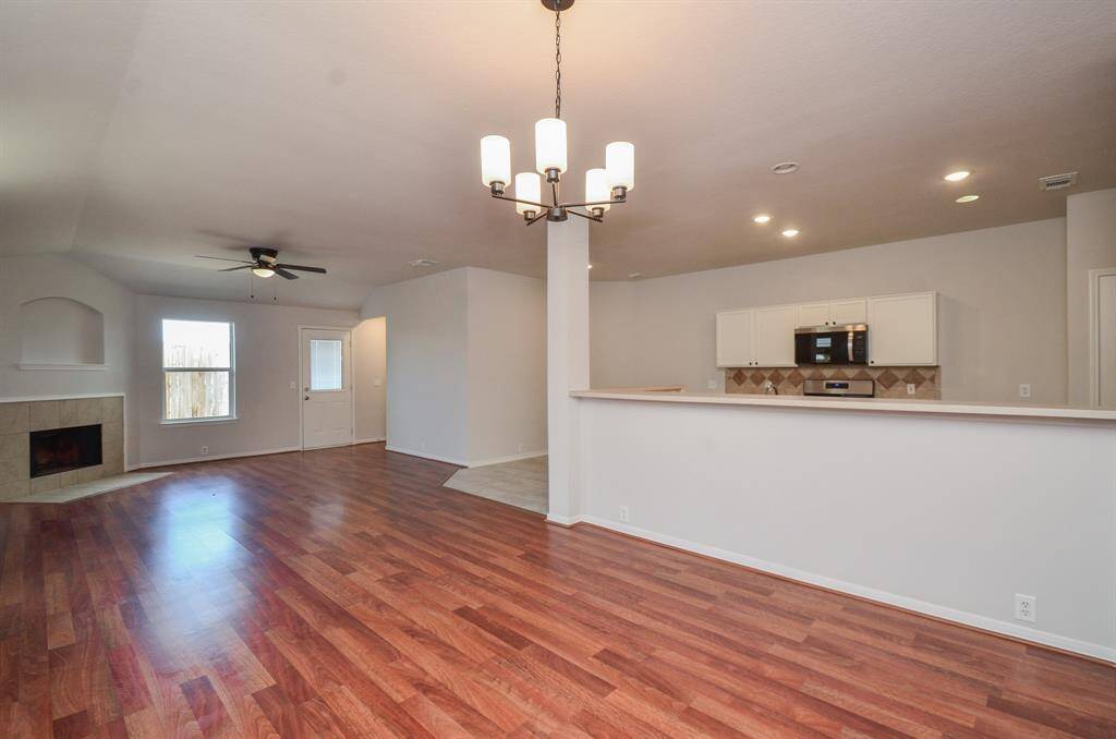 Spacious dinning area open to the kitchen and living area