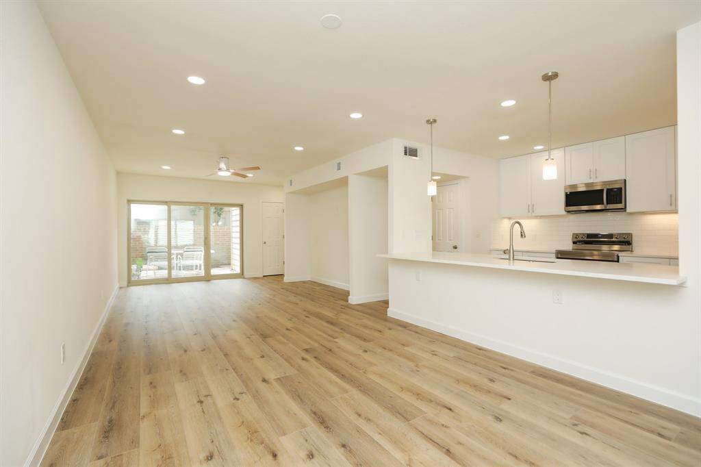 living room d