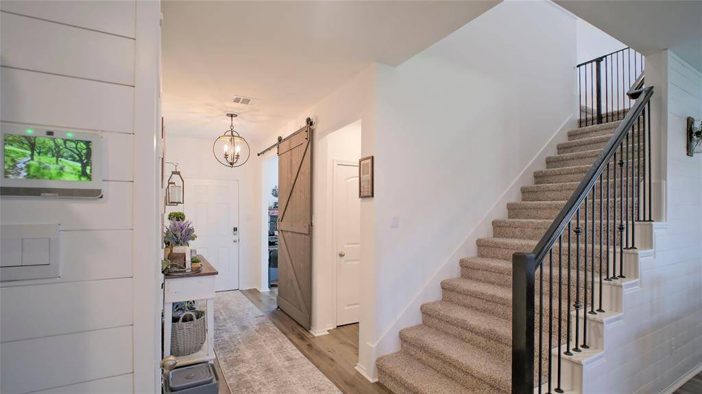 Front entry / stairs
