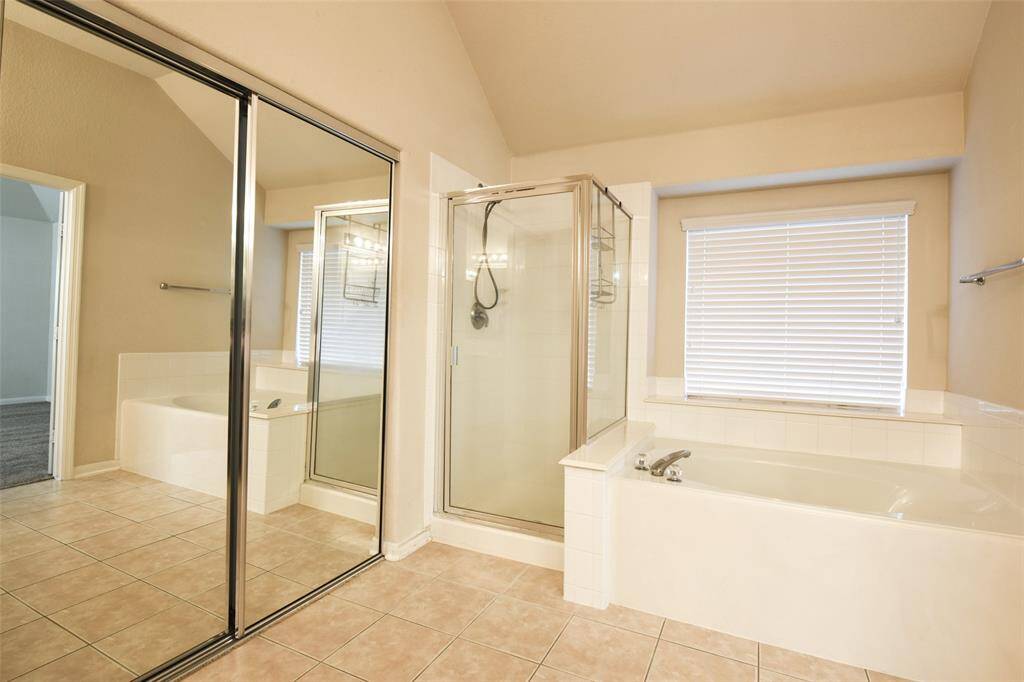 Roomy primary bath
