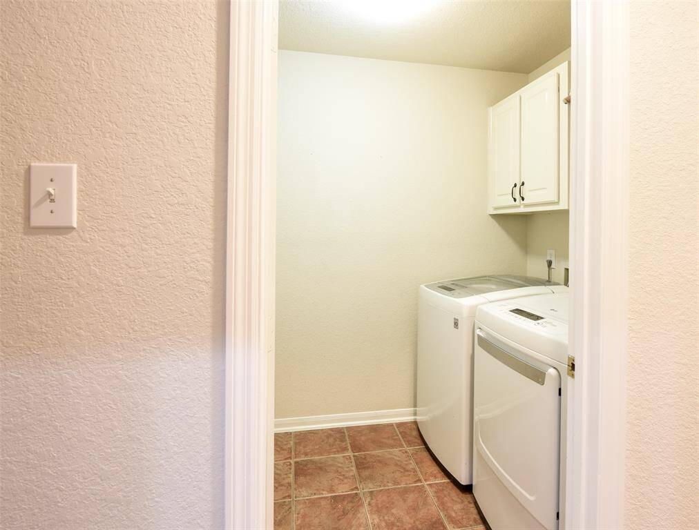 Washer and dryer included