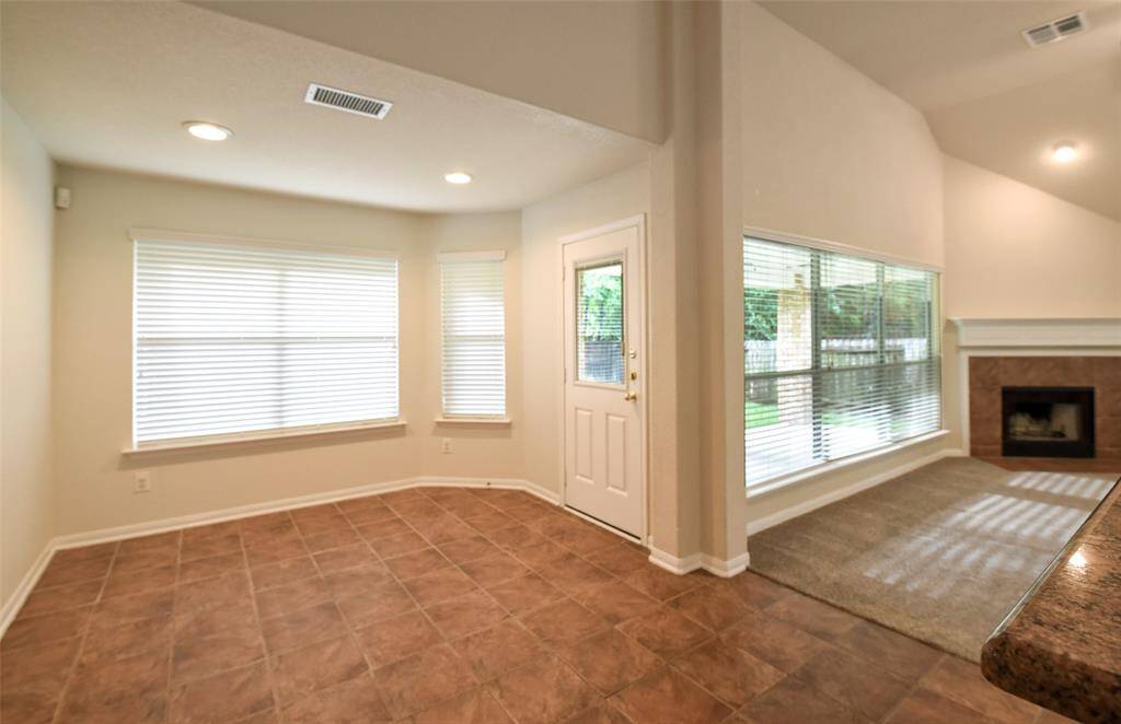 Large breakfast nook