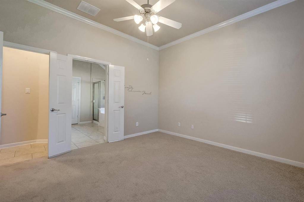 Carpet floors have been replaced with wood floors, and updates are coming soon!