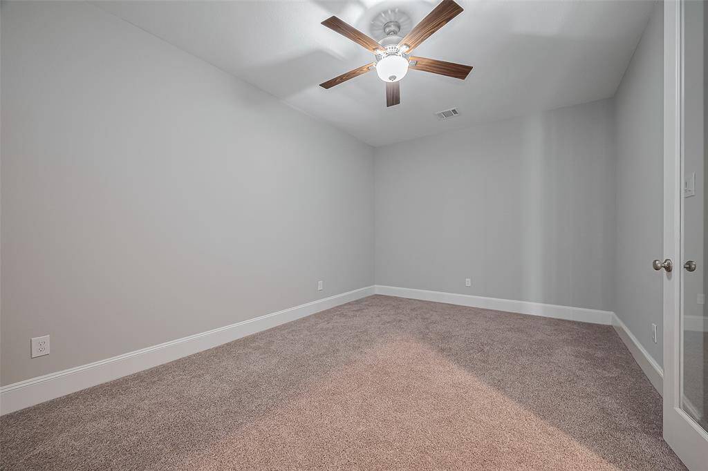 Flex Room