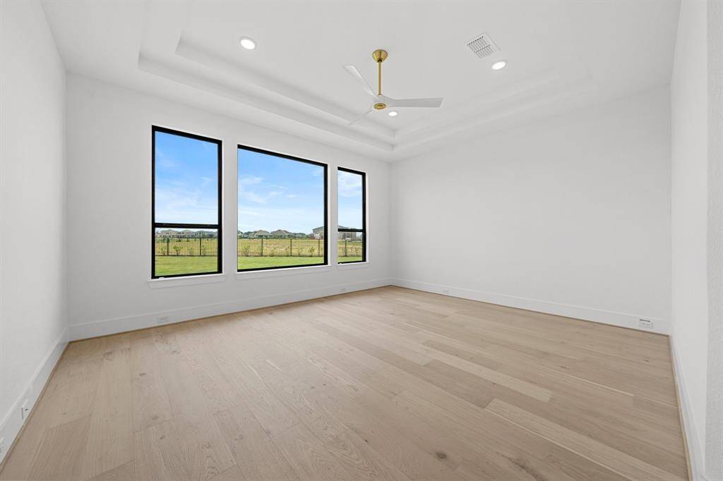 A bright, spacious bedroom ready to be transformed into your ideal retreat.
