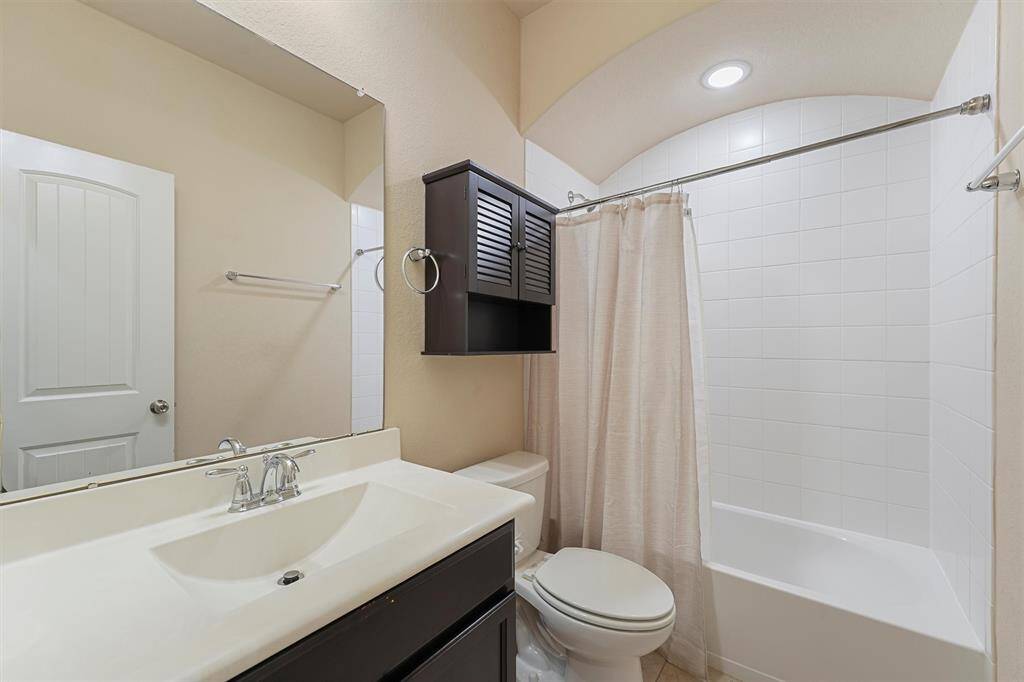 Bathrom #1