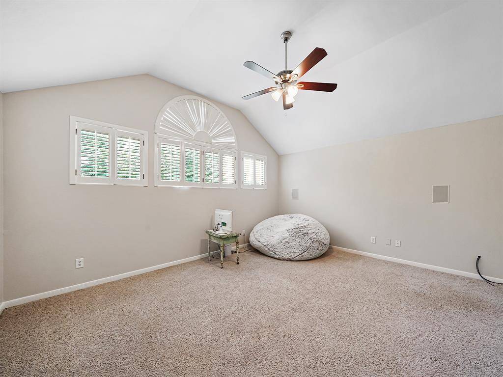 Imagine what you could do with this space!