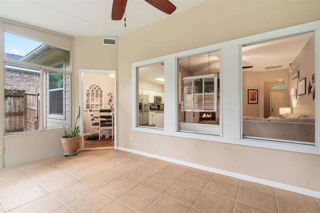 another view of the sunroom