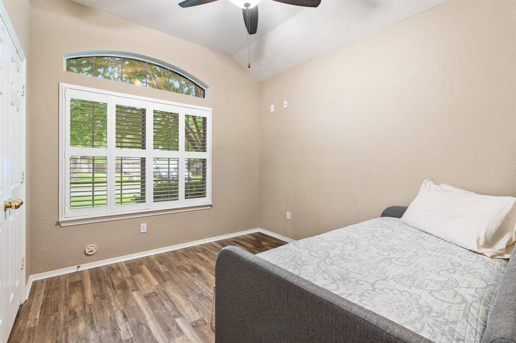 guest bedroom - no carpet