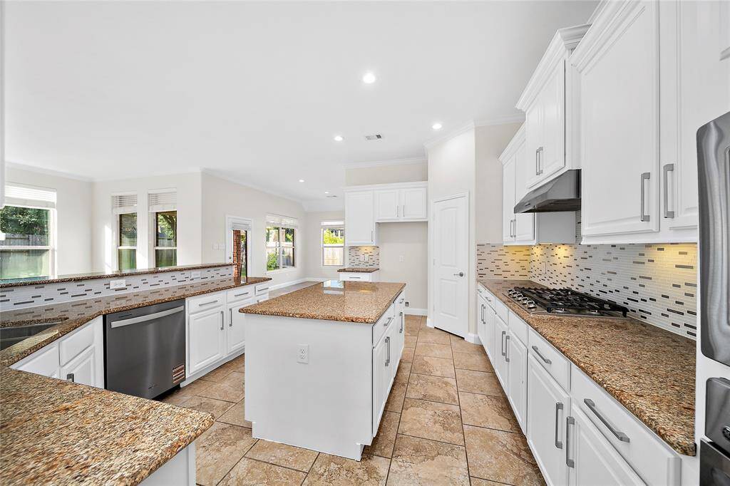 New dishwasher and kitchen exhausts installed in May 2025