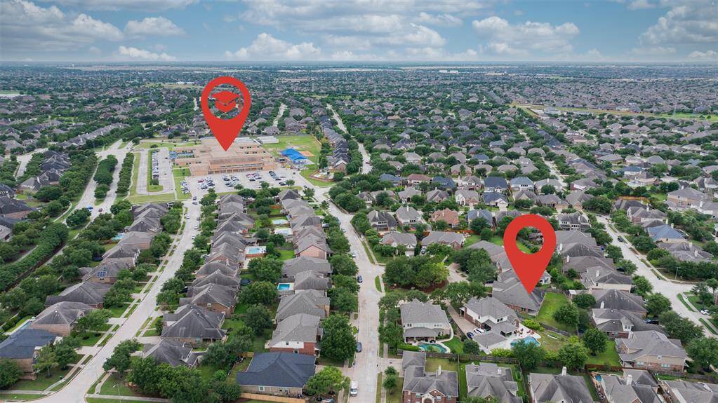 Walking Distance to Tom Wilson Elementary.