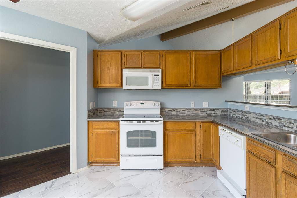 Kitchen with plenty of counter and storage space