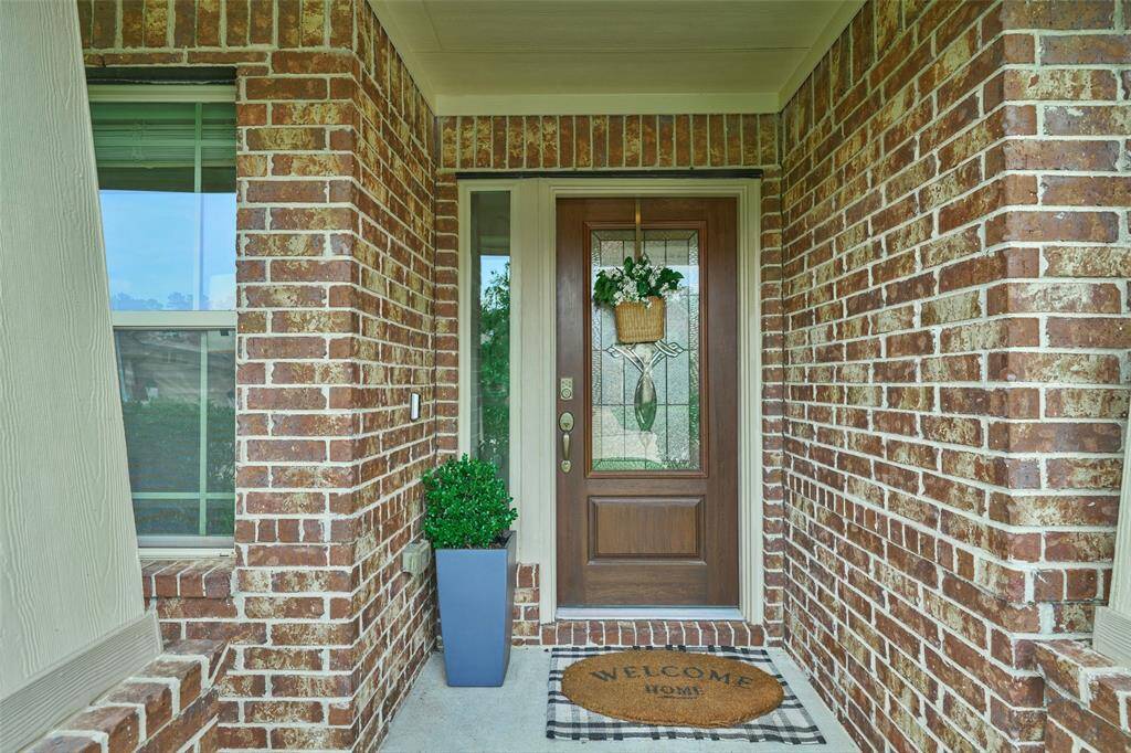 Come on in and take a tour (be sure to watch the virtual tour).