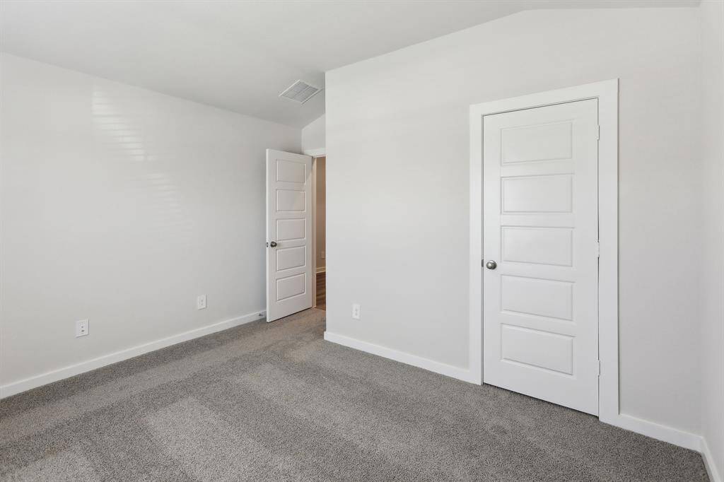 Photo is not of the actual home but is an inspirational photo of builder’s model home and may depict options, furnishings, and/or decorator features that are not included.