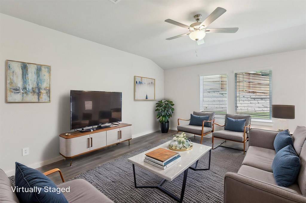Photo is not of the actual home but is an inspirational photo of builder’s model home and may depict options, furnishings, and/or decorator features that are not included.