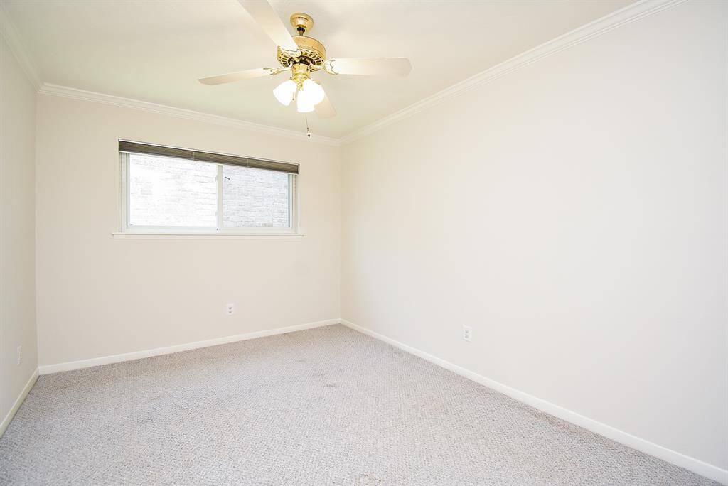 Bedroom 2 with ceiling fan