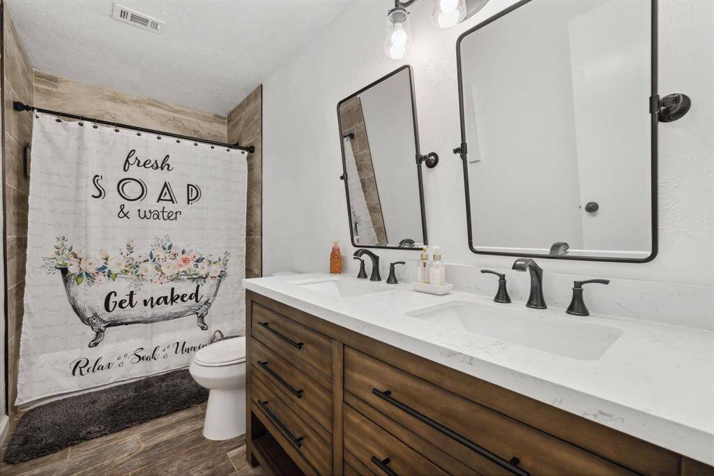 Secondary Bathroom