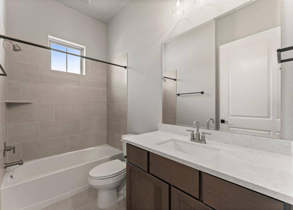 Full Bath Accessible from Hallway