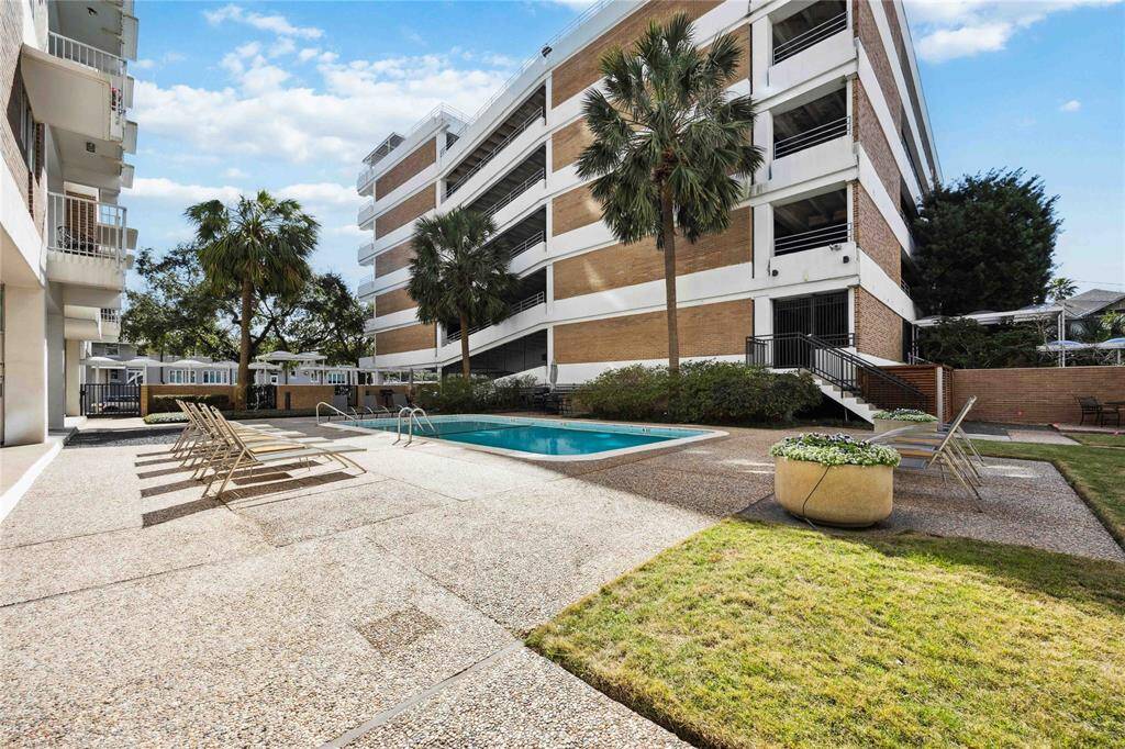 Relax by the pool on weekends or days off in one of the many lounge chairs provided.