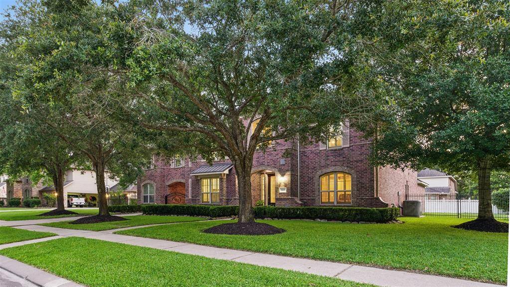 Amazing 4138 sf home with beautiful curb appeal