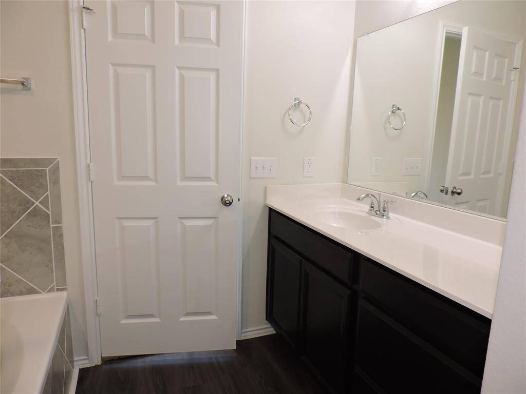 Spacious Primary Walk in Closet